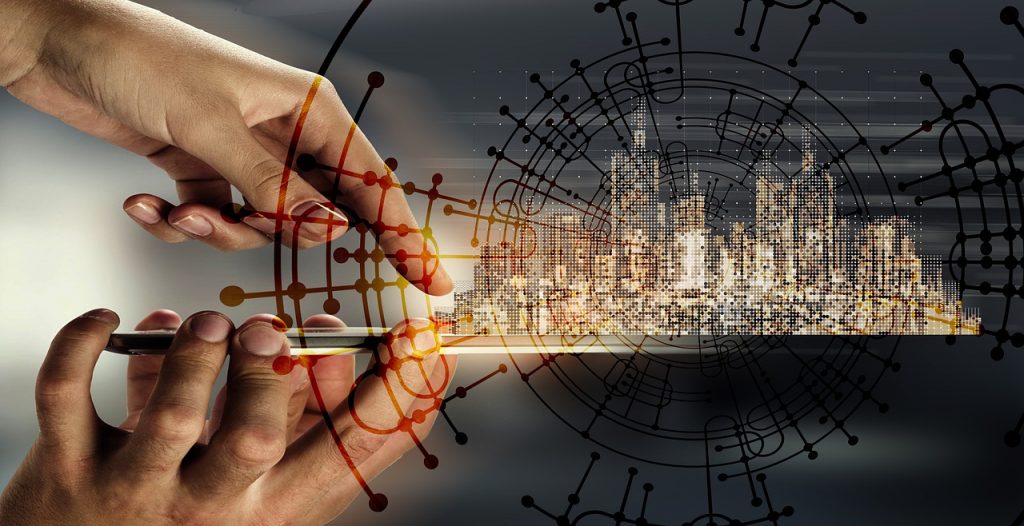A conexão entre diferentes dispositivos é chamada de internet das coisas.
